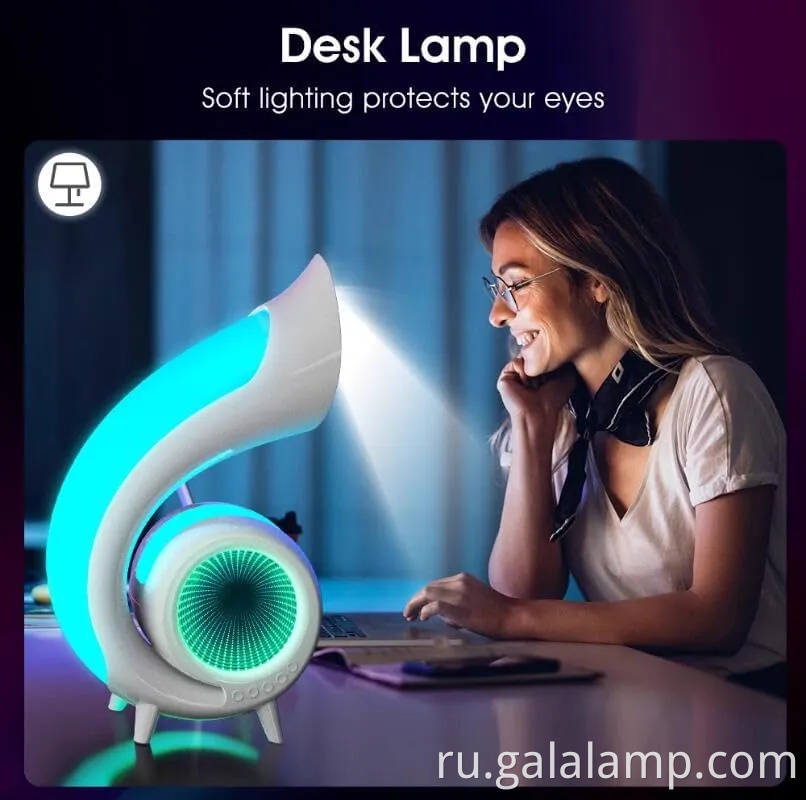 Винтажный динамик Bluetooth с красочным дисплеем светодиодных часов